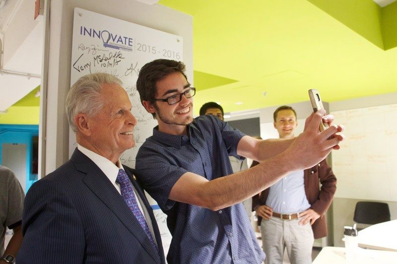Inventor Zinn visits Innovate