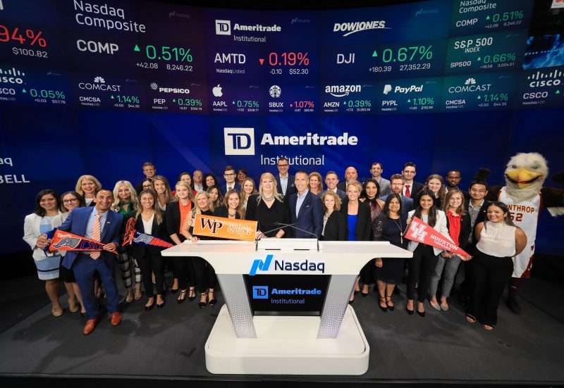 Recipients of the 2019 TD Ameritrade Institutional RIA NextGen Scholarship and representatives from TD Ameritrade Institutional pictured ringing the closing bell at the Nasdaq Stock Market on July 23, 2019.