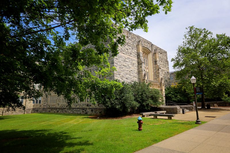Pamplin Hall. Photo by Ray Meese for Virginia Tech.
